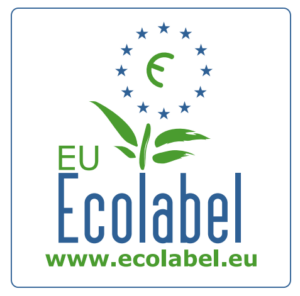 EU Ecolabel-Logo mit grünen Blättern, einem grünen E, blauen Sternen in einem Kreis, den Worten EU Ecolabel und der Website www.ecolabel.eu auf weißem Hintergrund.